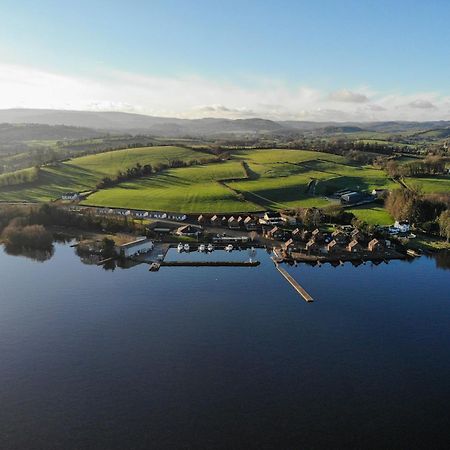 Tullybay Holiday Lodges Enniskillen Bagian luar foto